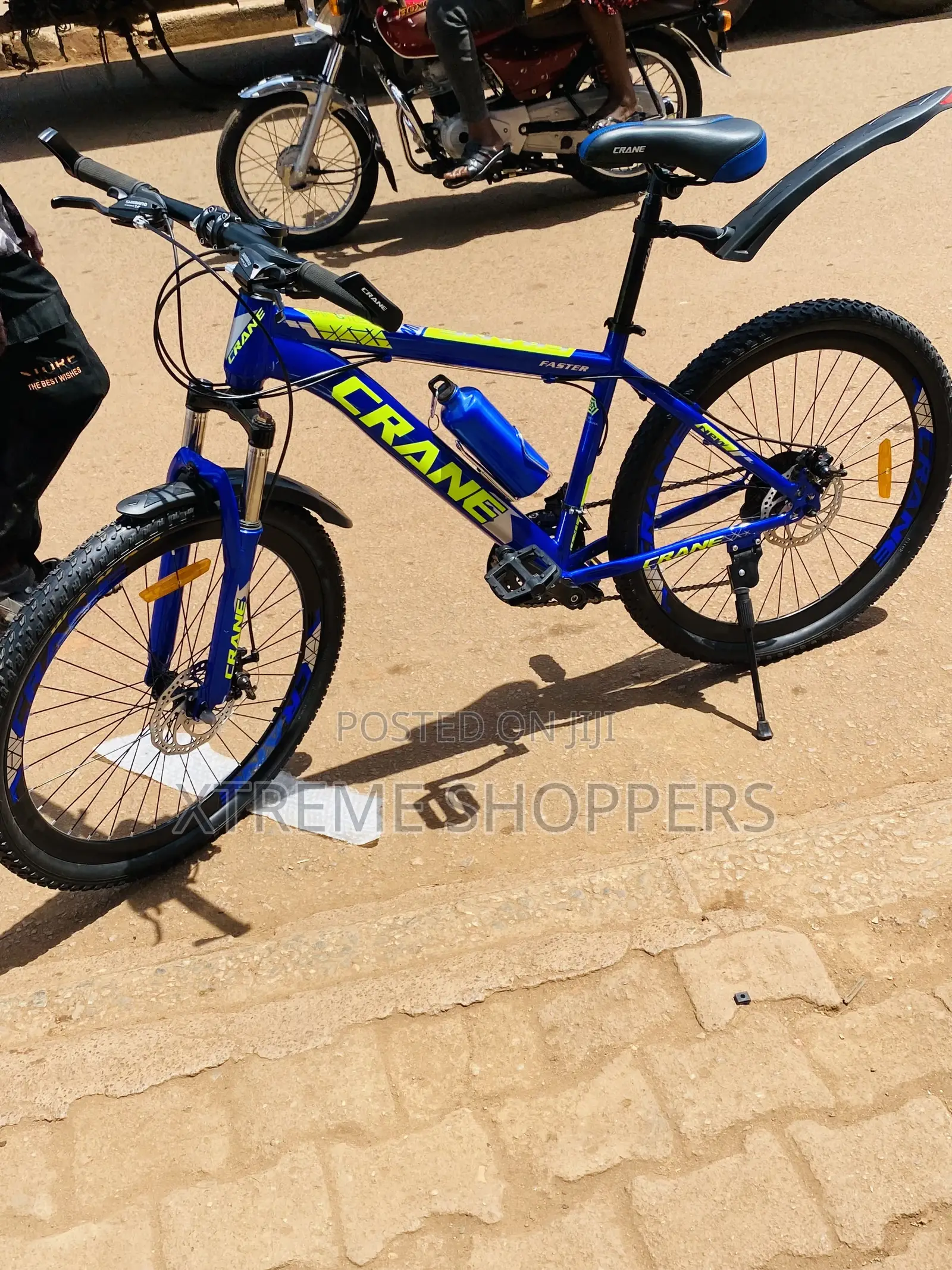 Mobile Traveller / Crane / Bike / Bicycle / Blue 26”