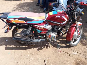TVS HLX 125 2021 Red
