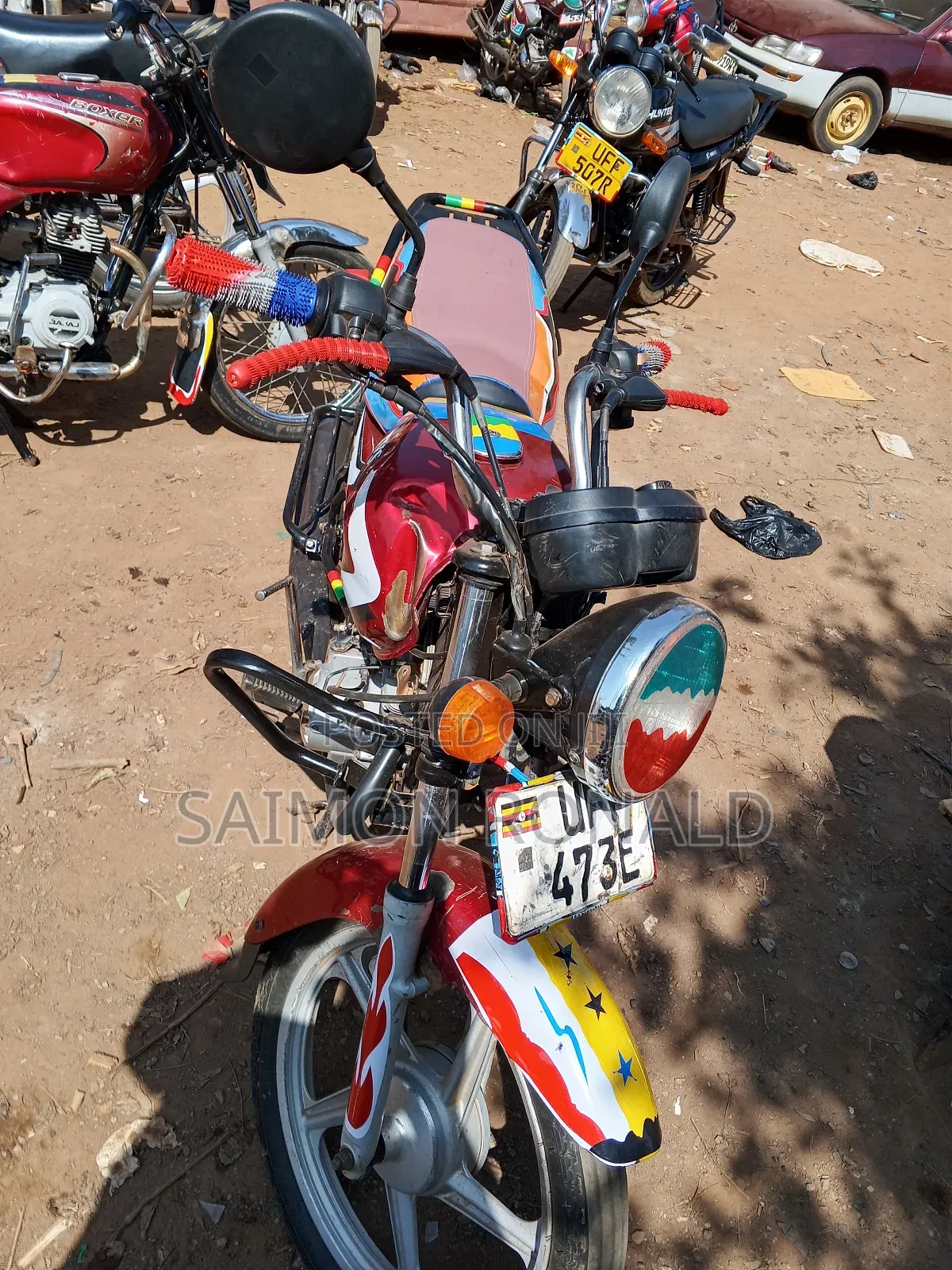 TVS HLX 125 2021 Red