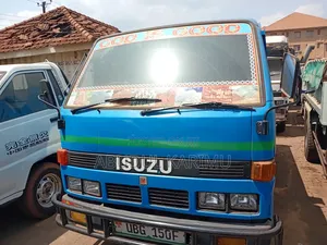 Isuzu Elf Tipper