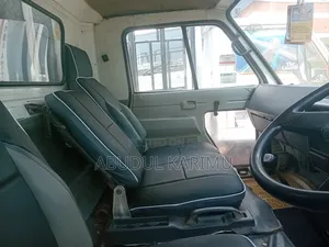 Isuzu Elf Truck