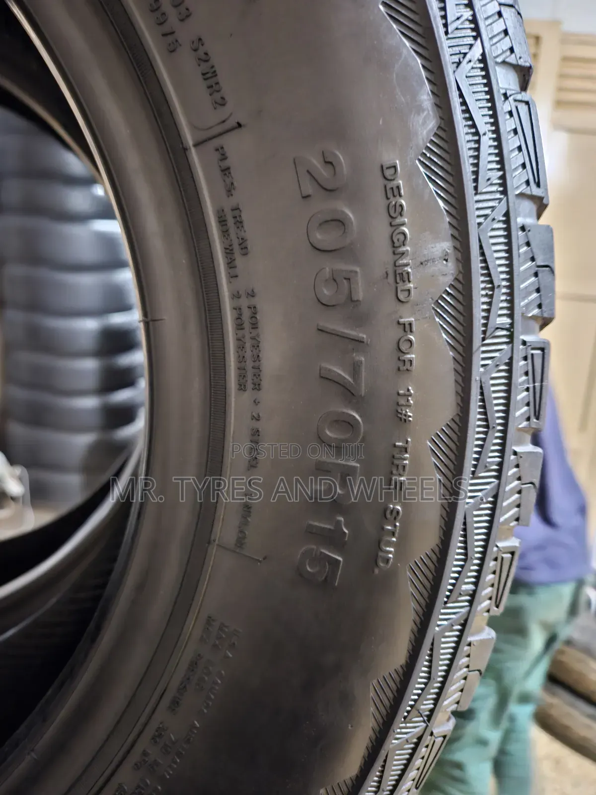 205 70 R15 Travia at Duraturn Design for 11# Tire Stud