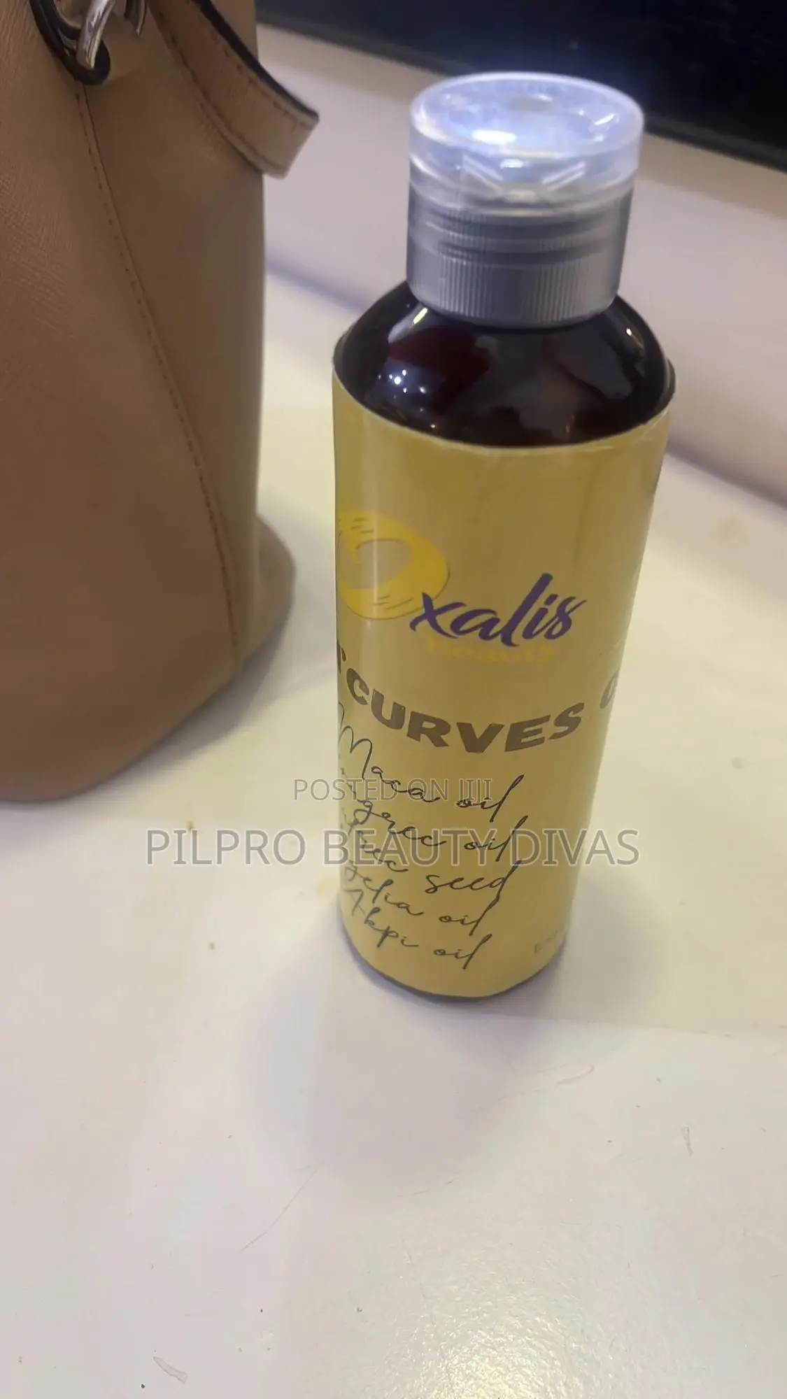 Bum, Hips And Breasts Enlargement Curving Oil