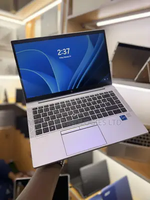 Laptop HP EliteBook 840 G8 8GB Intel Core I5 SSD 256GB