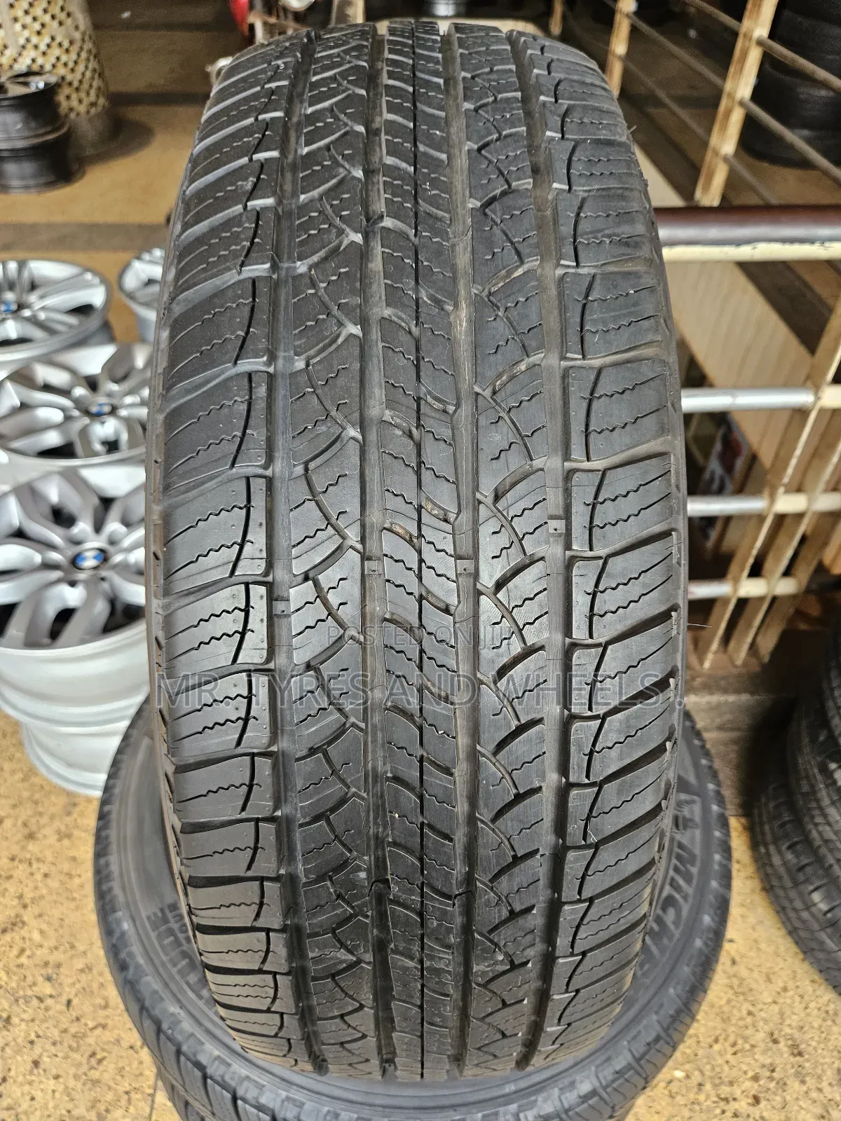 265 65 R17 Both Japan Rims N Japan Tires Type Is Michelin Just Order