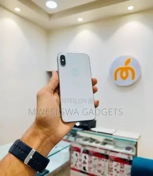 New Apple iPhone X 256 GB Silver