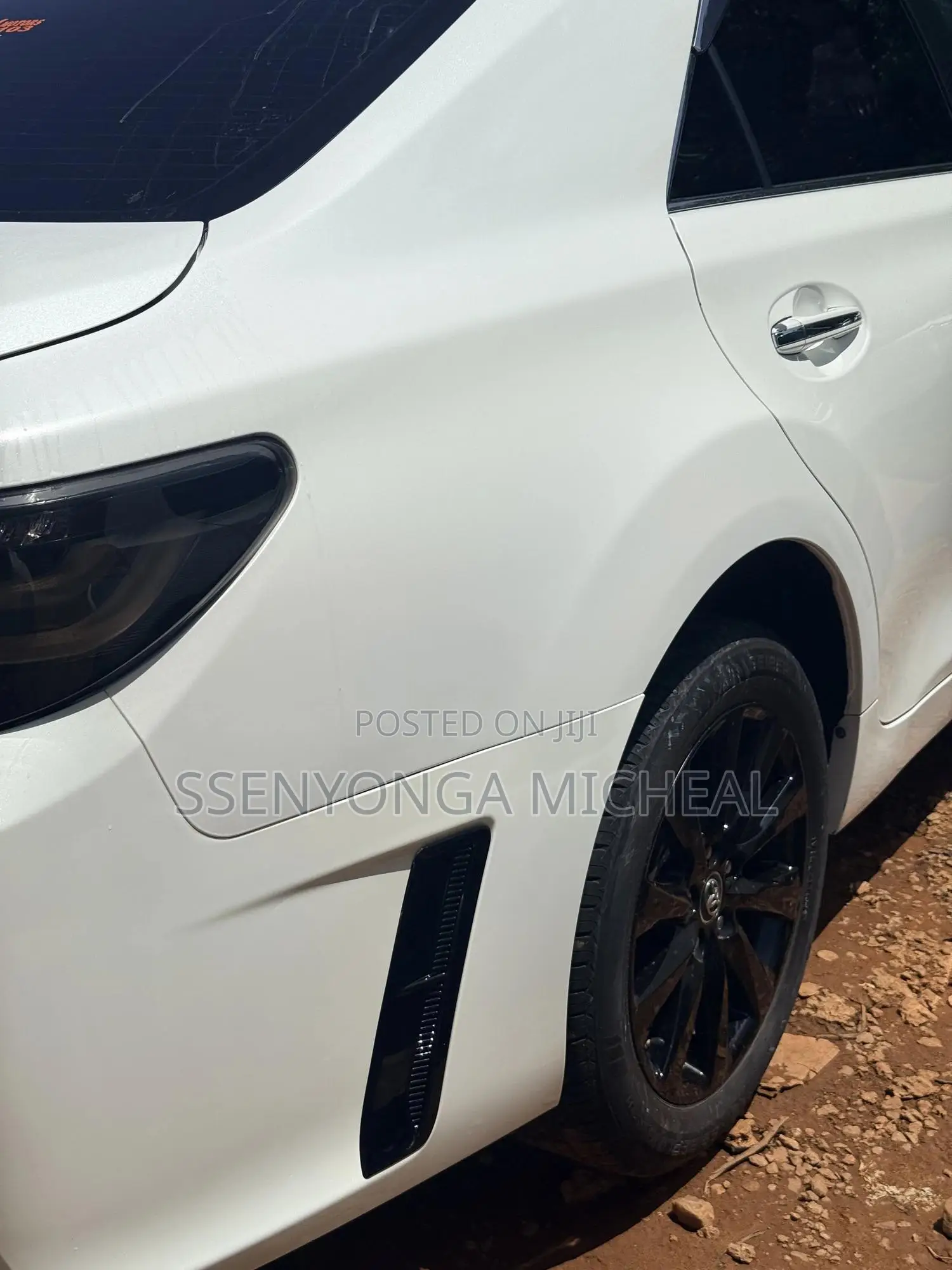 Toyota Mark X 2010 White