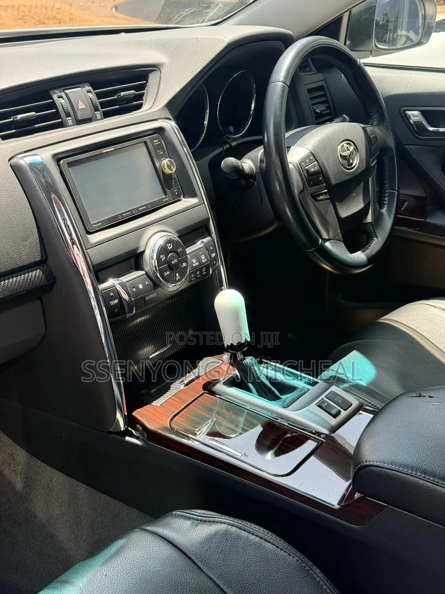 Toyota Mark X 2010 White