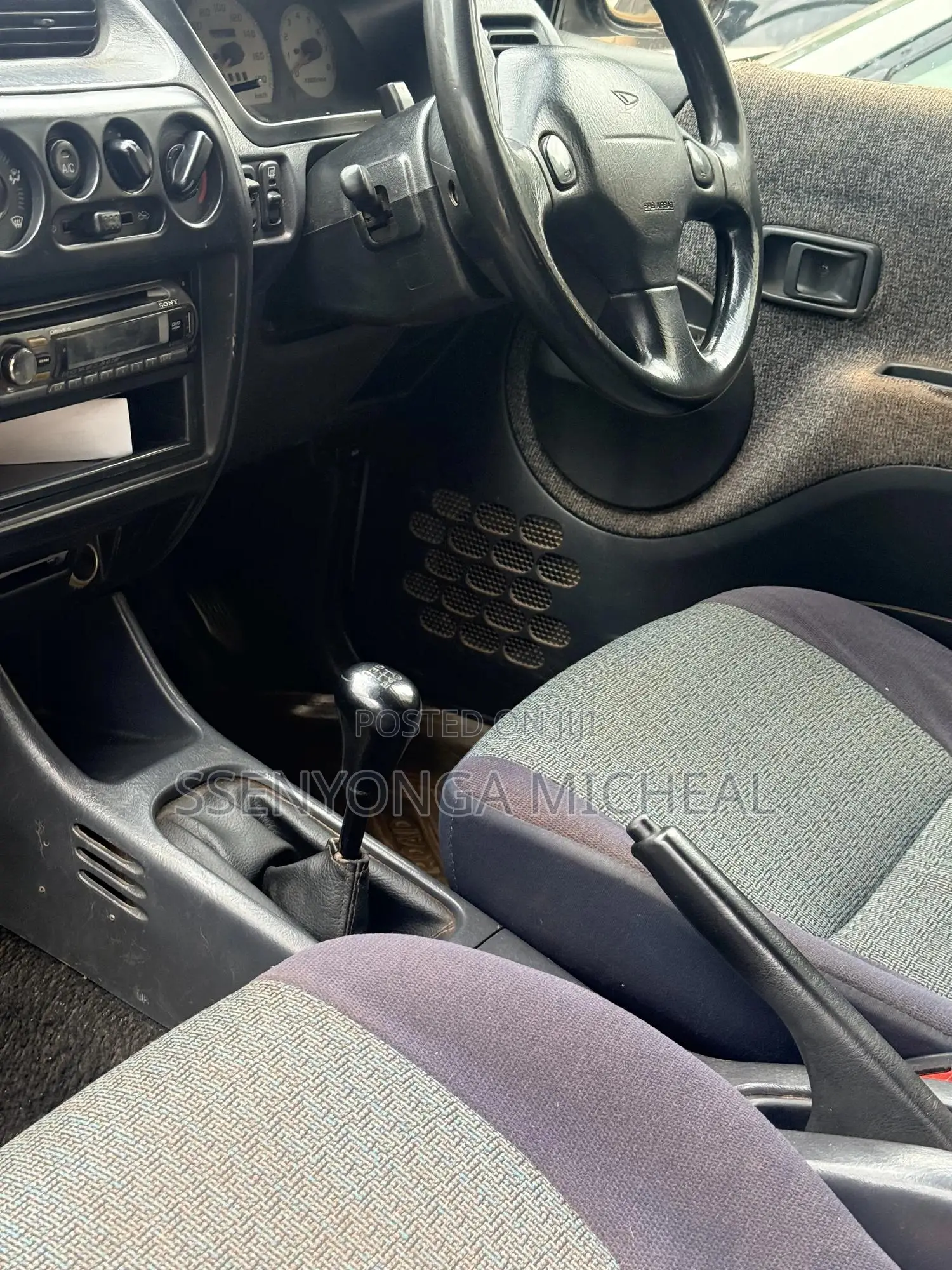 Daihatsu Terios 1999 Silver