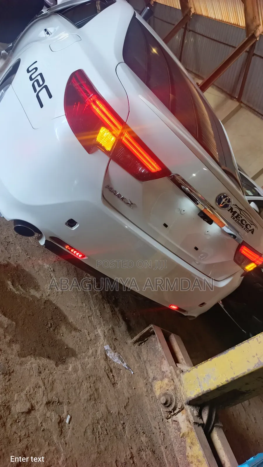 Toyota Mark X 2.5 AWD 2015 White