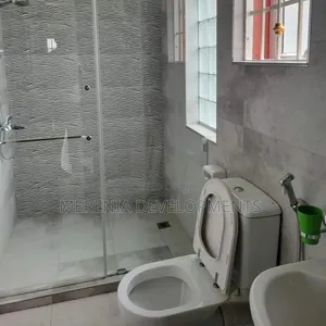 3bdrm House in Muyenga, Makindye for rent