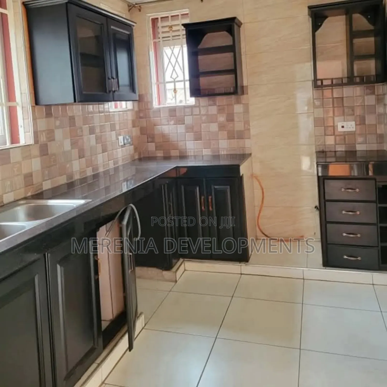 3bdrm House in Muyenga, Makindye for rent