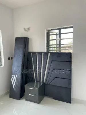 5/6 Bed in Color Grey