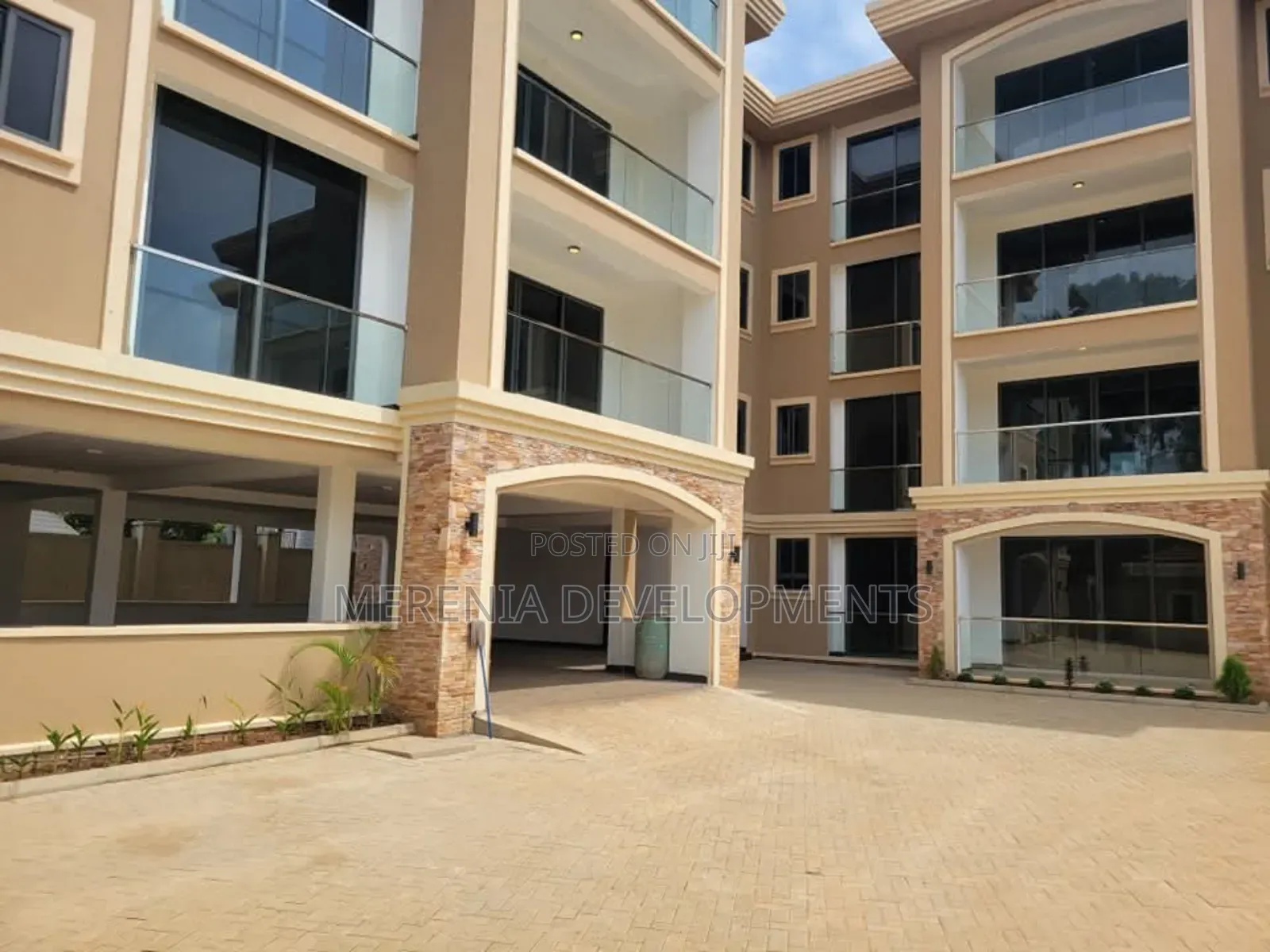 3bdrm Apartment in Bugoloobi, Central Division for rent