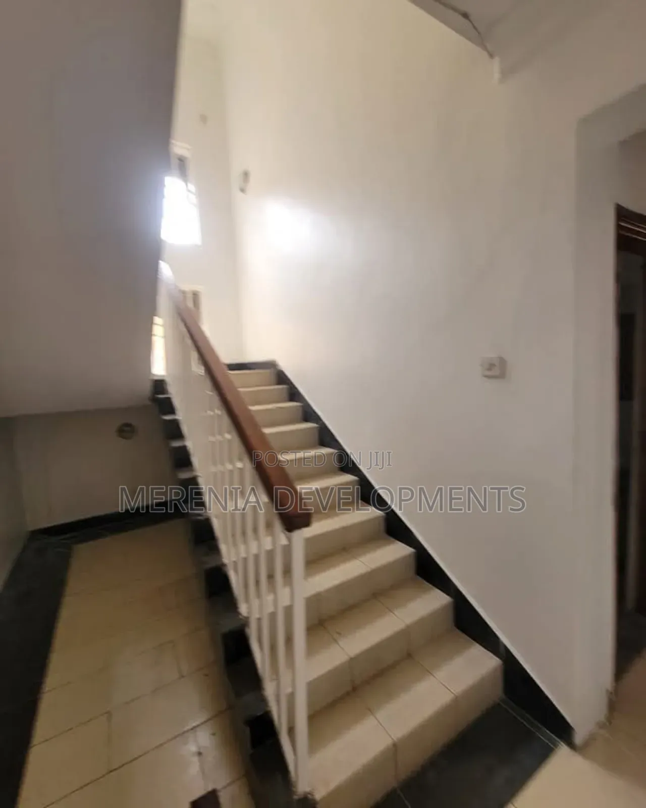 4bdrm House in Bugoloobi, Central Division for rent