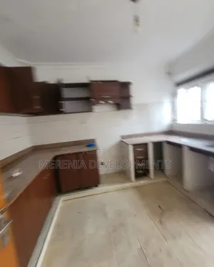 4bdrm House in Bugoloobi, Central Division for rent