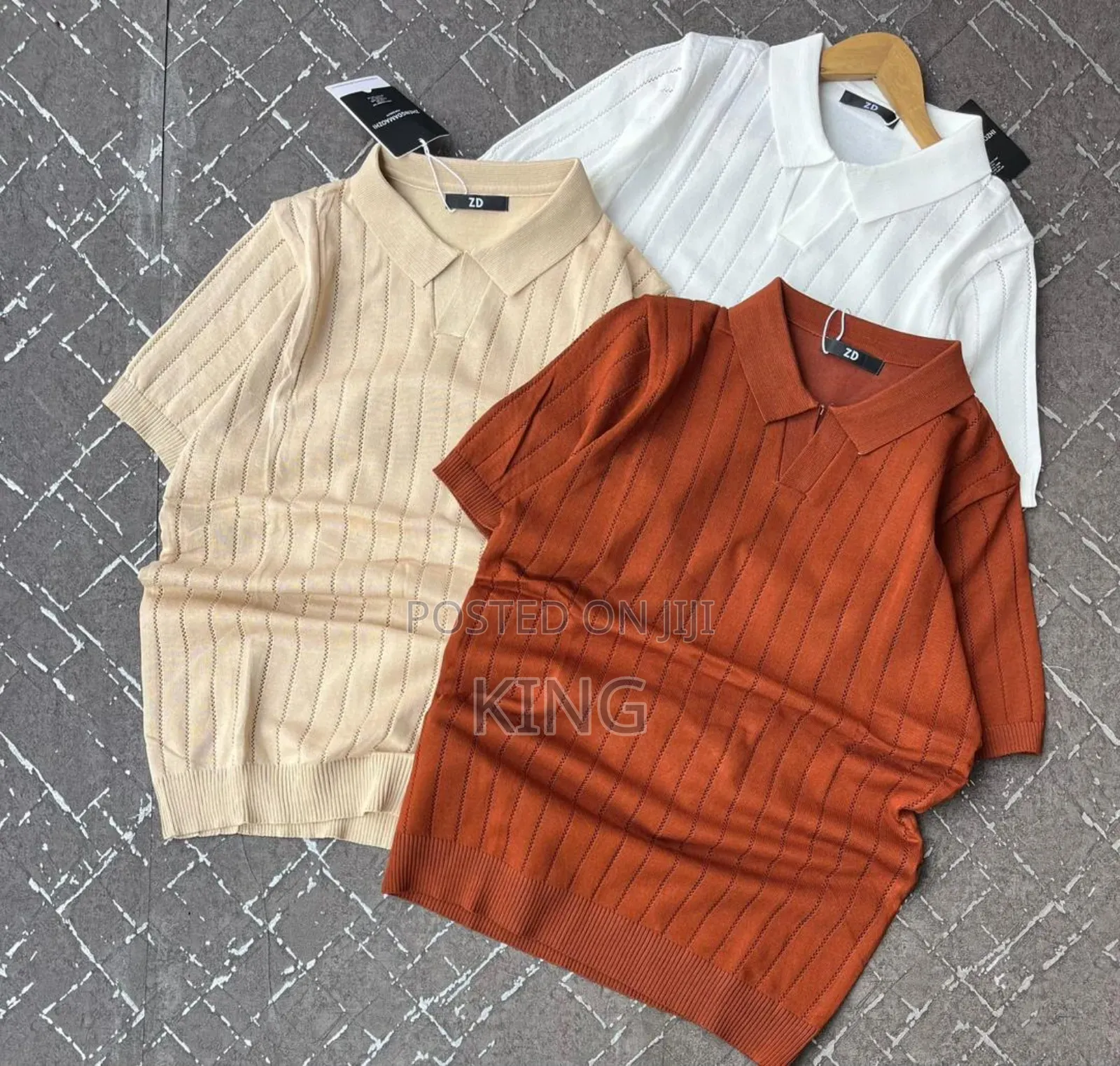 Quad Zip Short-Sleeve Knitted Polo Shirt