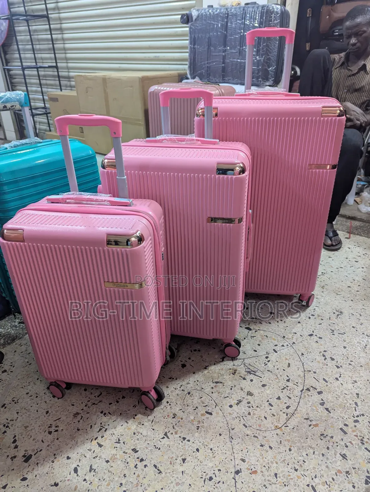 Terrific Plastic Travel Bags- Pink