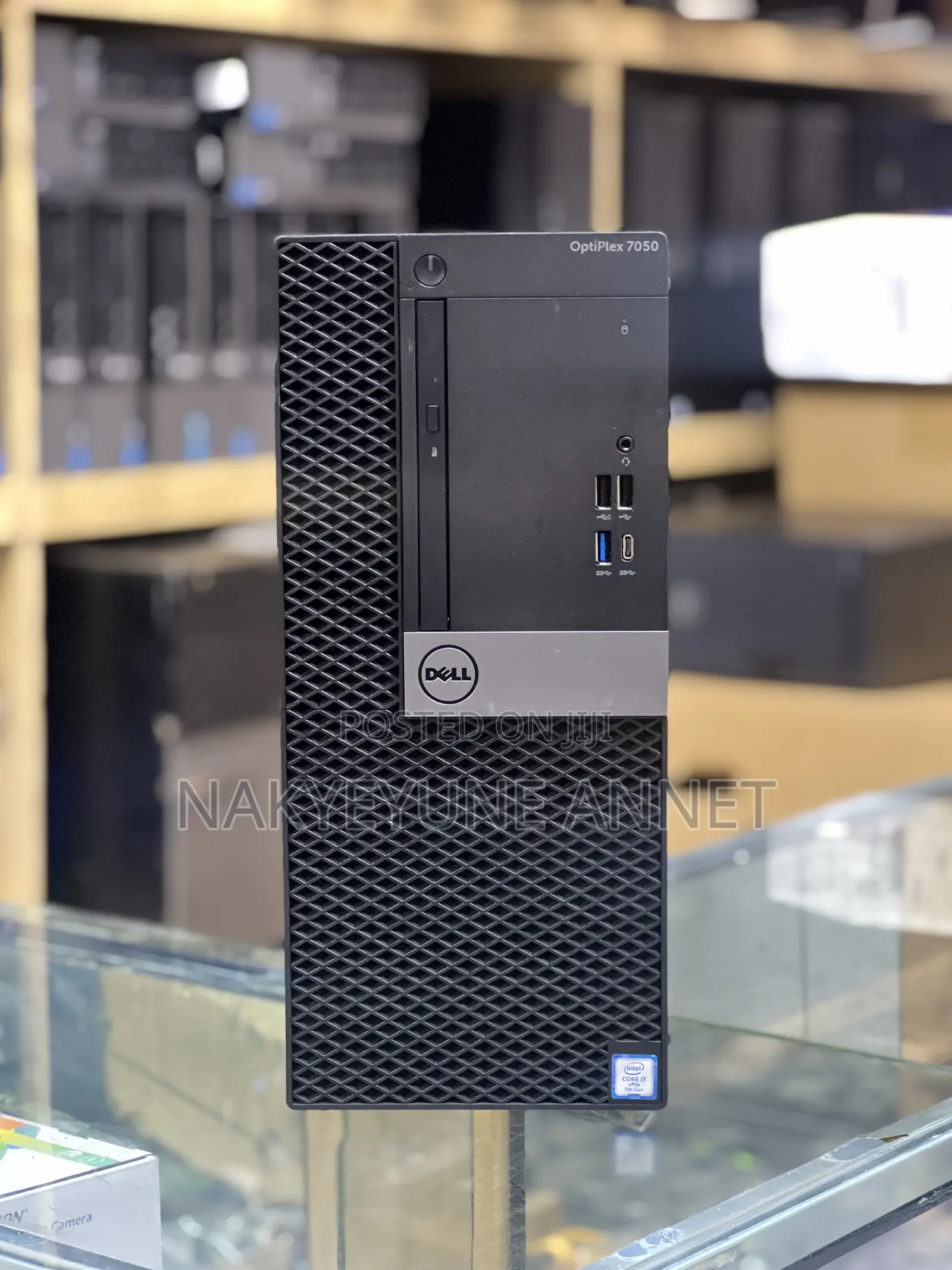 Desktop Computer Dell Optiplex 7050 8GB Intel Core I7 SSD 256GB