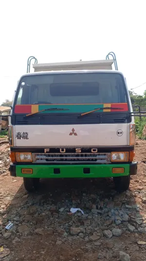 Fuso Mignon (6d16 Engine) - Tipper