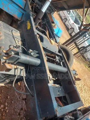 Elf Dump Truck