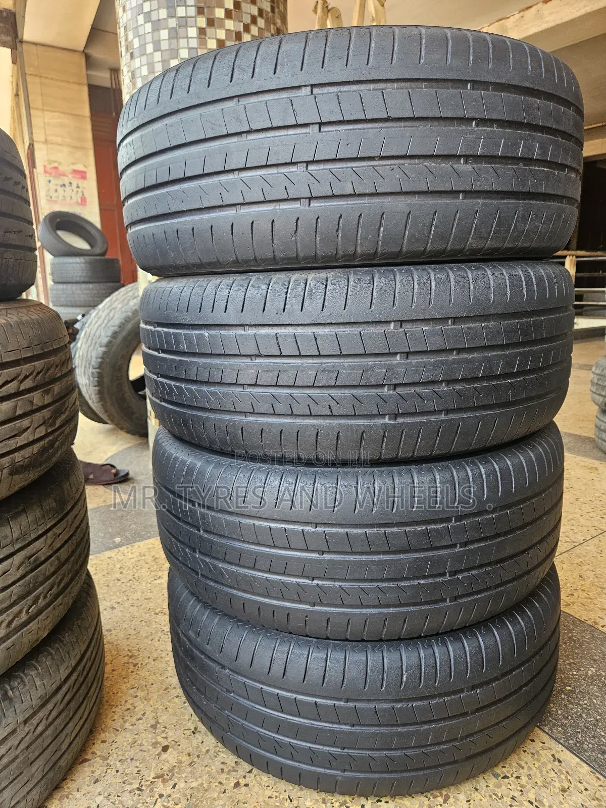 235 55 R17 Bridgestone 4rm Japan Used But Still In Good Condition.