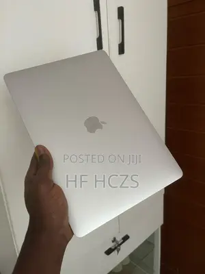 Laptop Apple MacBook Pro 2020 M1 8GB Apple M1 SSD 256GB