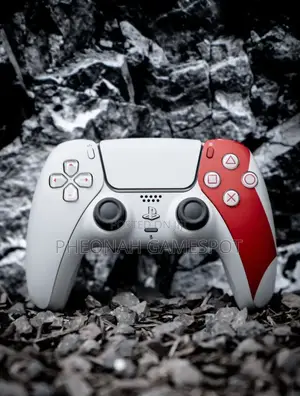 God of War Ps5 Controller. Customised. Kratos Energy. Kika Nnyo!!