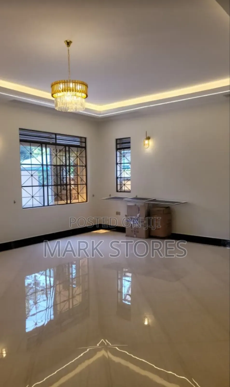 6bdrm House in Emerald Estate, Central Division for sale