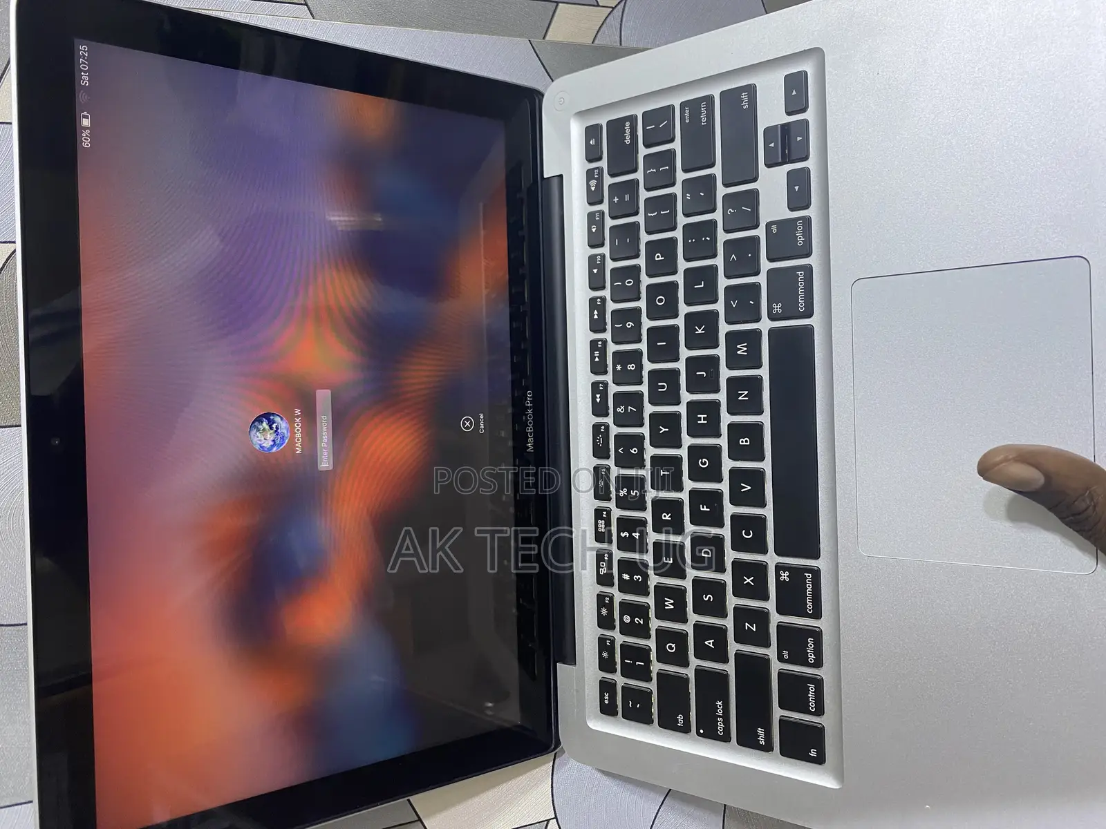 Laptop Apple MacBook 2012 8GB Intel Core I5 HDD 500GB