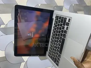 Laptop Apple MacBook 2012 8GB Intel Core I5 HDD 500GB