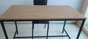 Office Desk/Table