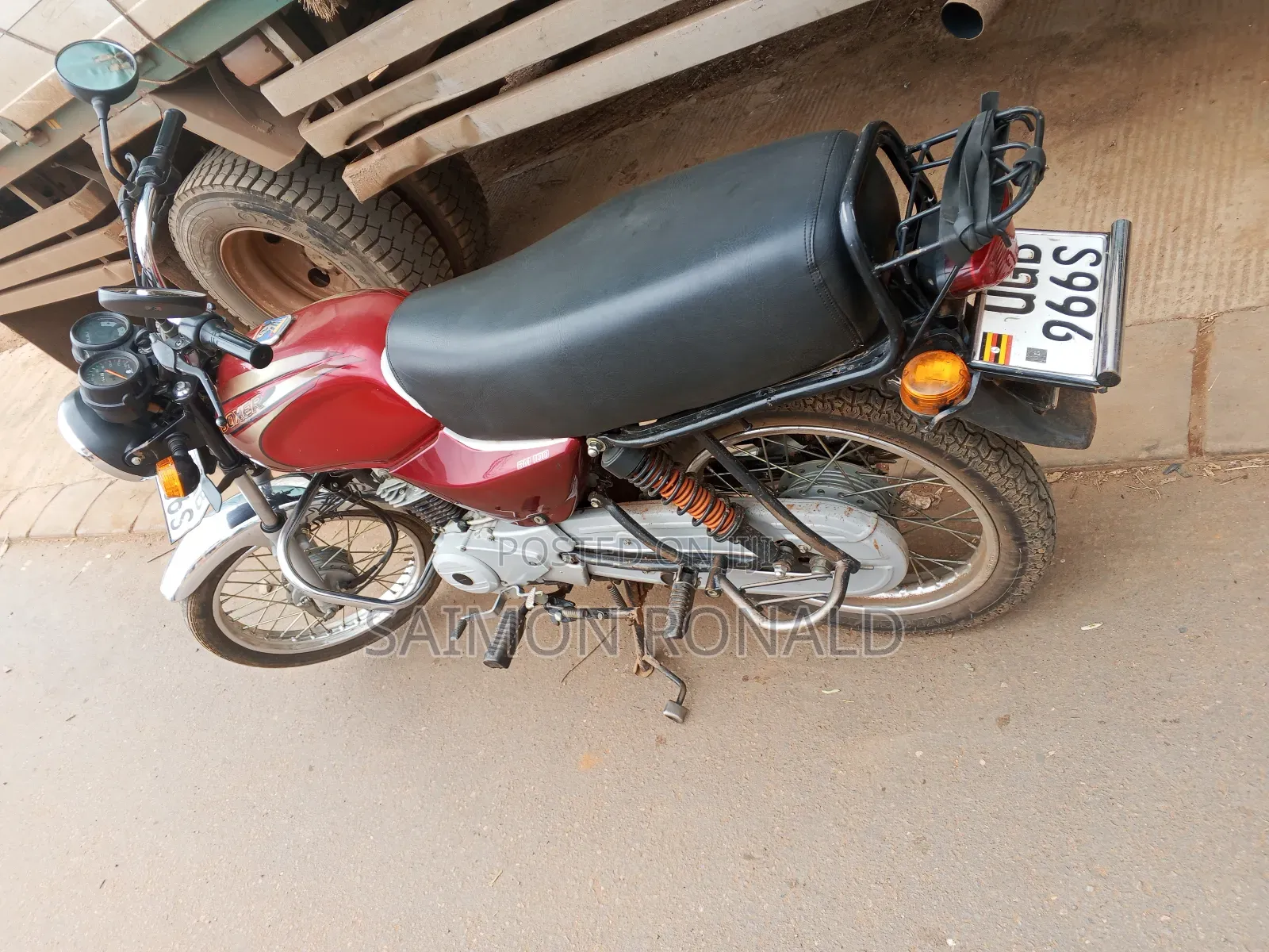 Bajaj Boxer 100 2025 Red
