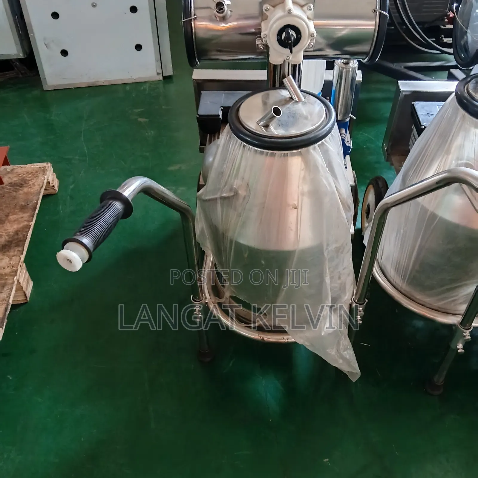 Single Bucket Milking Machine