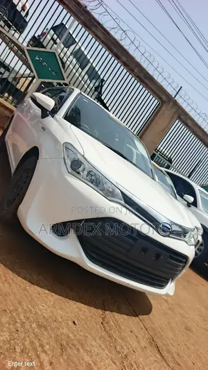 Toyota Corolla Fielder 1.5 Petrol FWD 2015 White