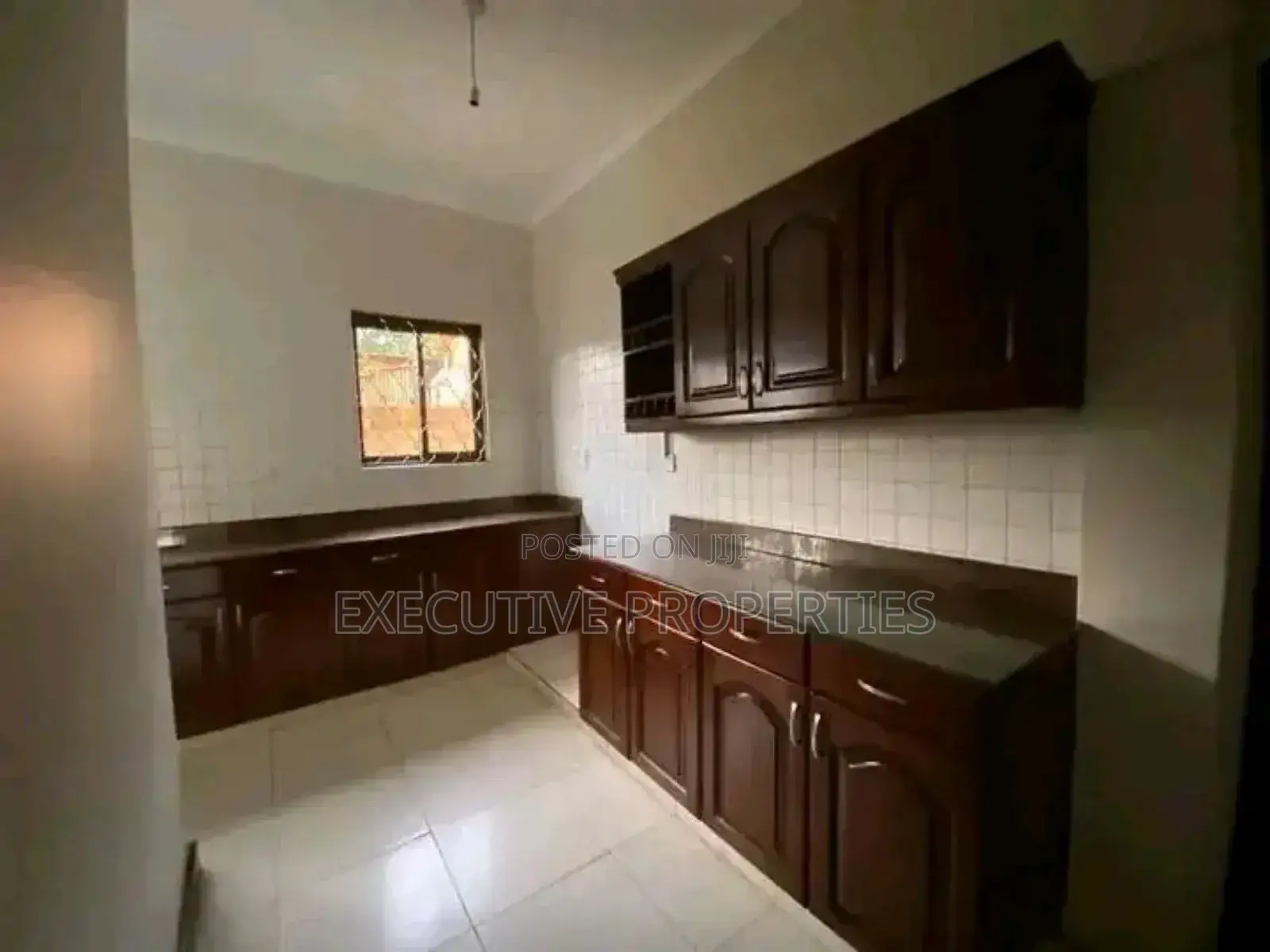 2bdrm Apartment in Bukoto, Central Division for rent