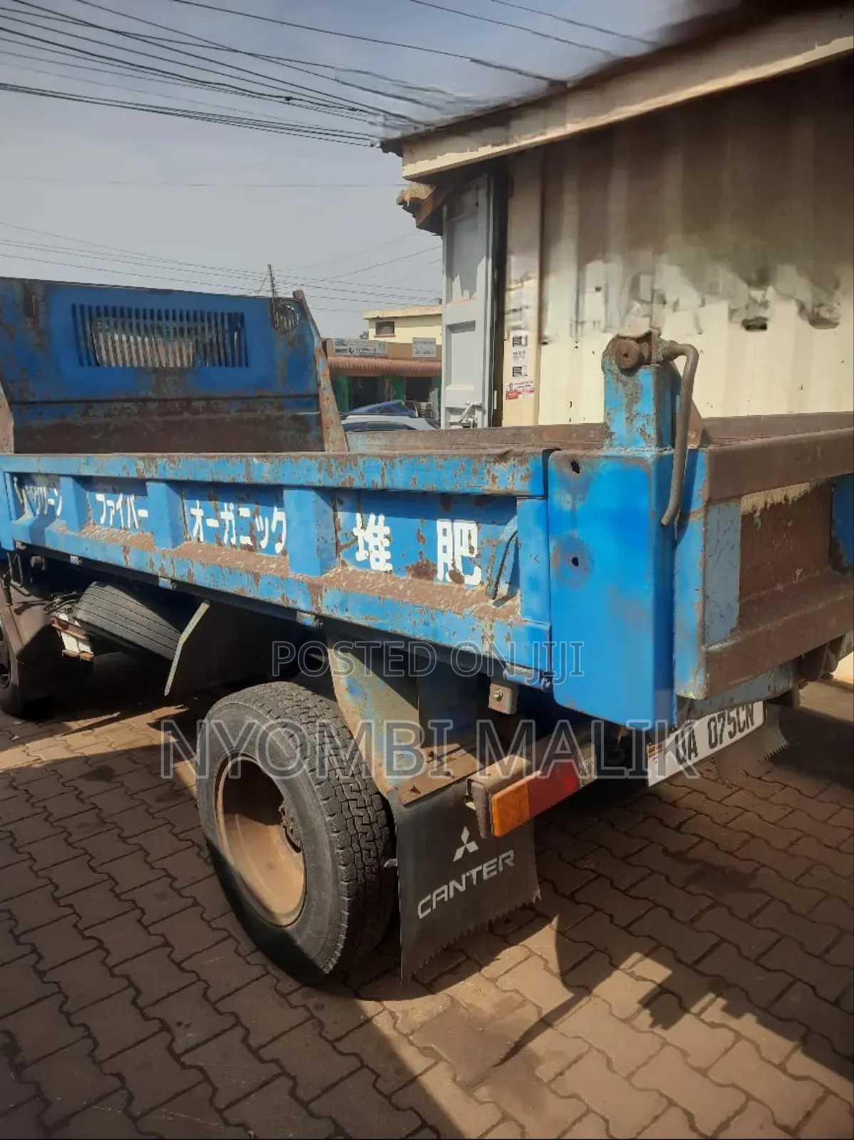 Canter Dumper