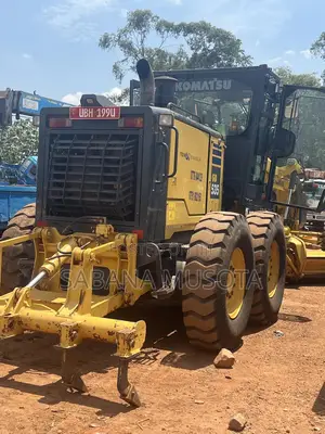 Road Graders for Hire