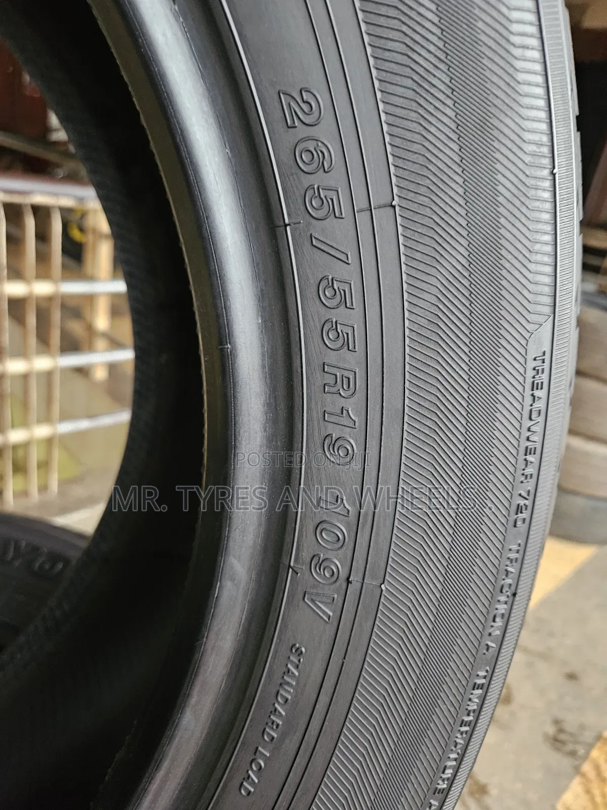 265 55 R19 Yokohama Geolandar Ht.Good Enough 2 Make Ur Car Comfortable