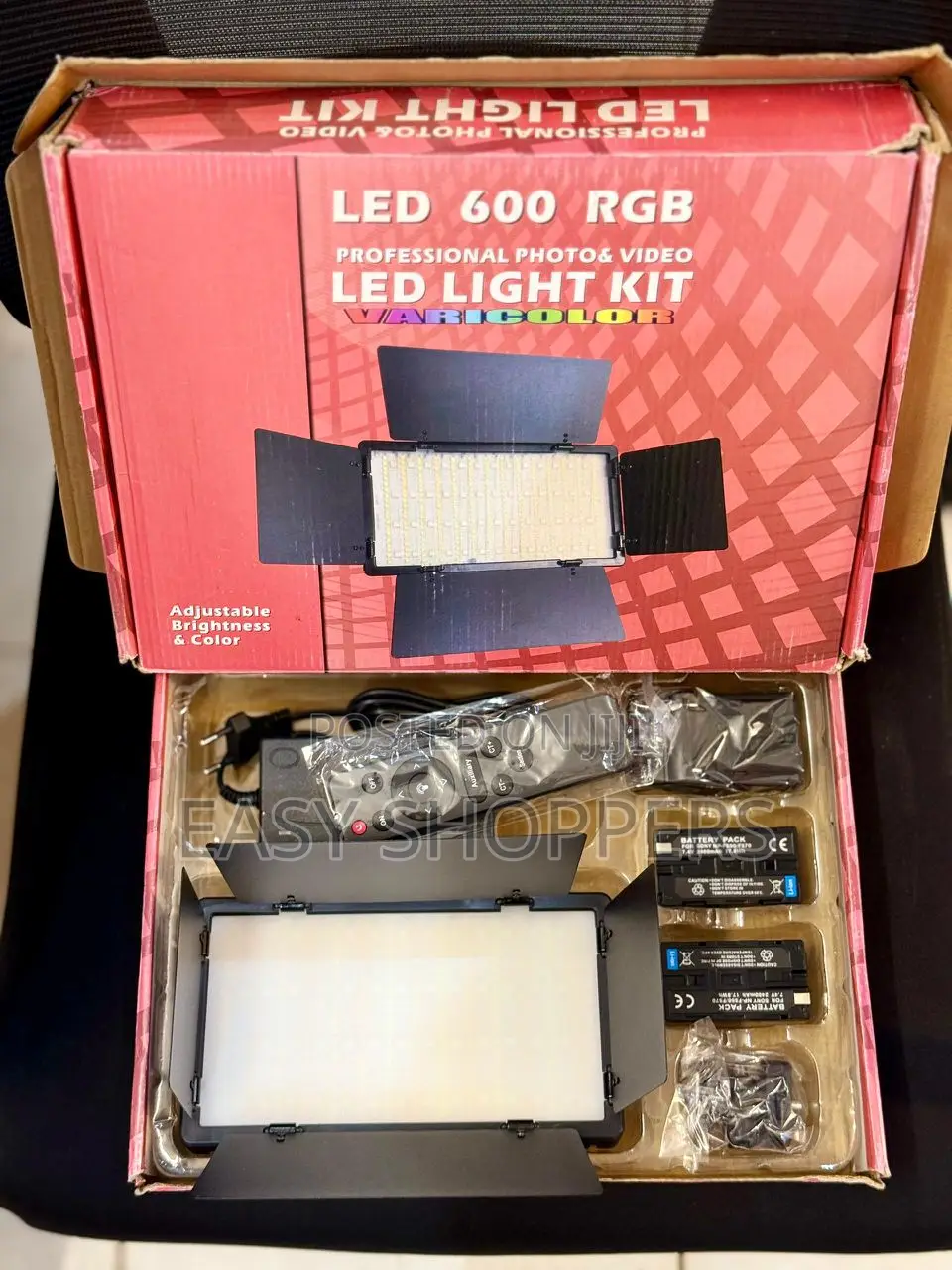 Led 600 RGB Professional Photo and Video Led Light Kit.