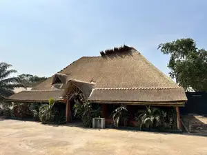 Thatched Safari House Construction