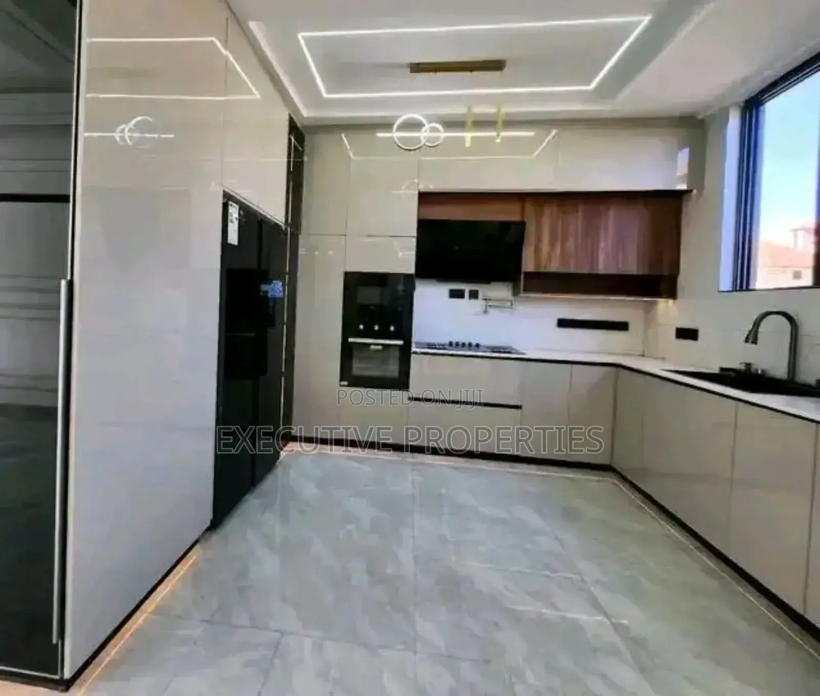 2bdrm Apartment in Muyenga, Central Division for rent