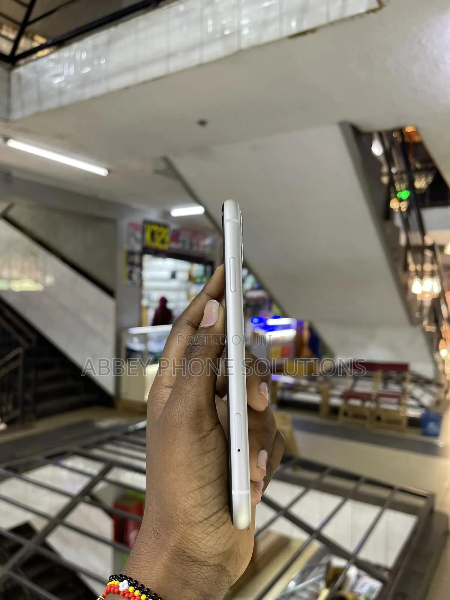 Apple iPhone 11 128 GB White