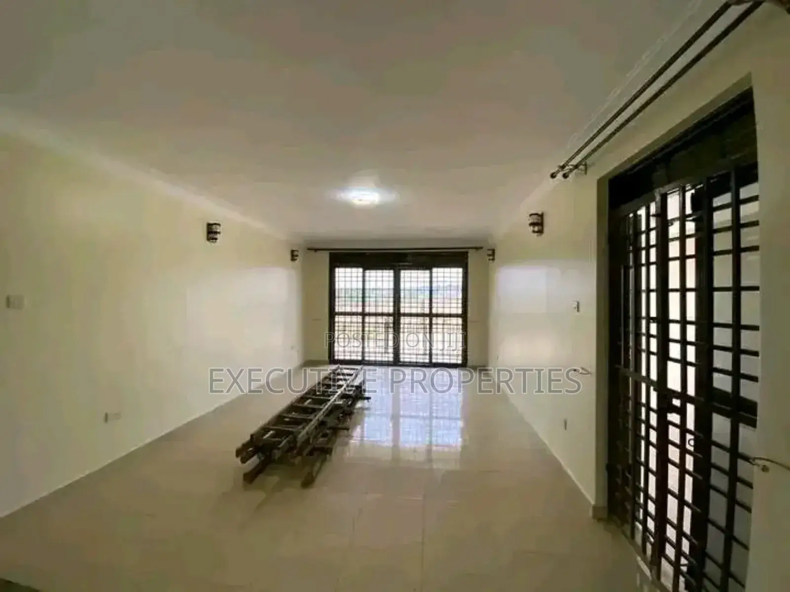 2bdrm Apartment in Kulambiro, Central Division for rent