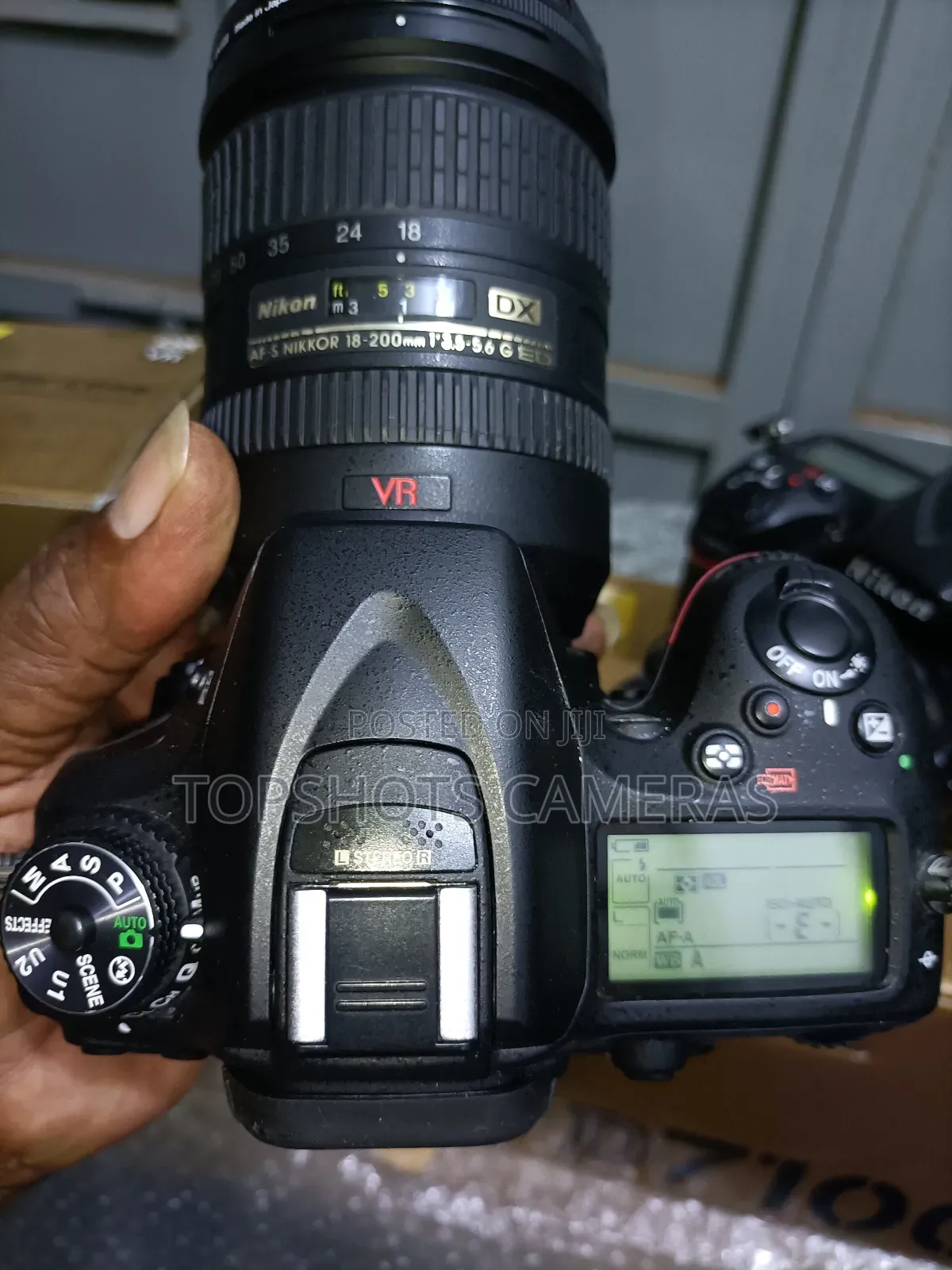 Nikon D7100 With 18-200mm Vr Lens