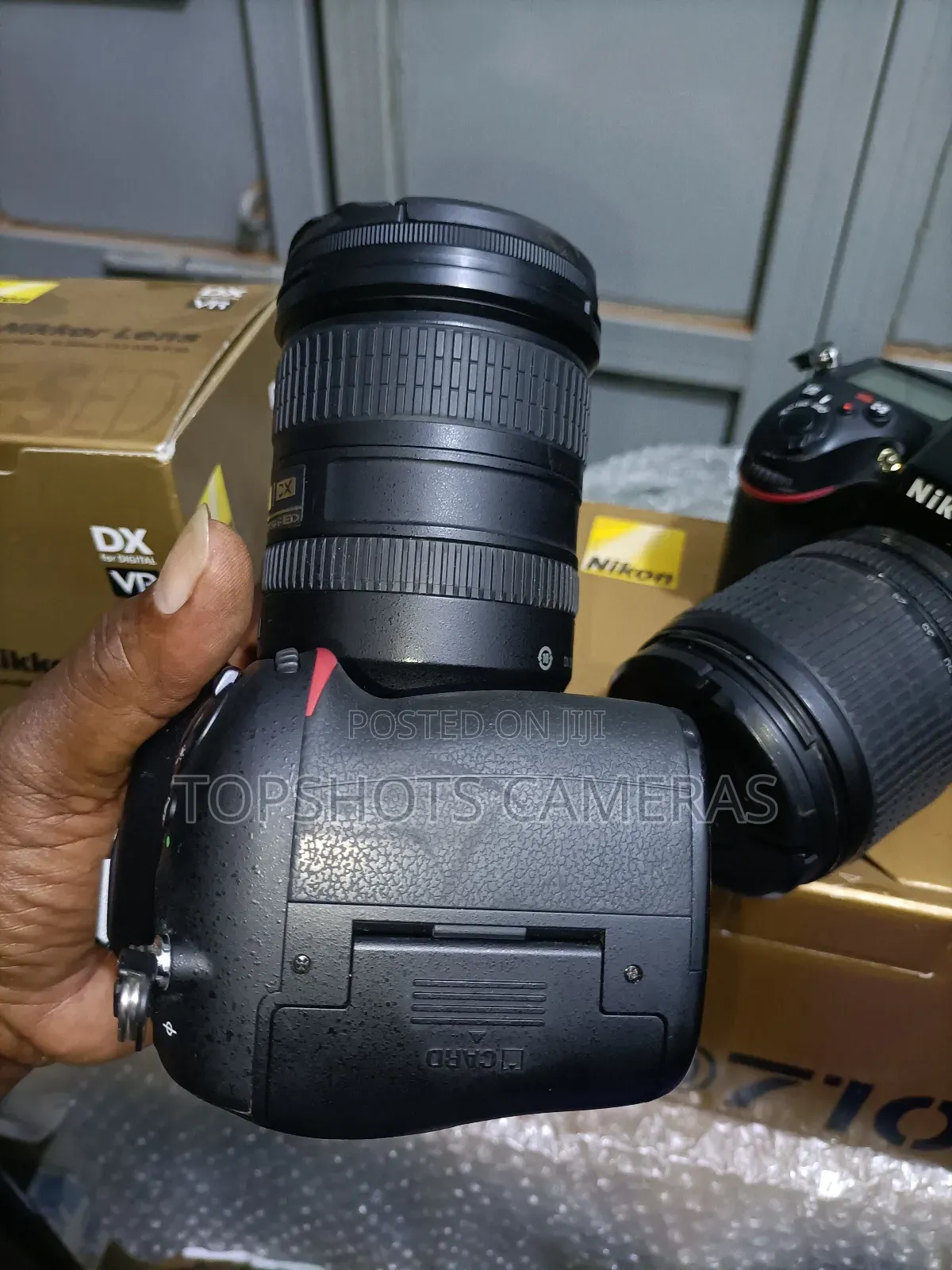 Nikon D7100 With 18-200mm Vr Lens