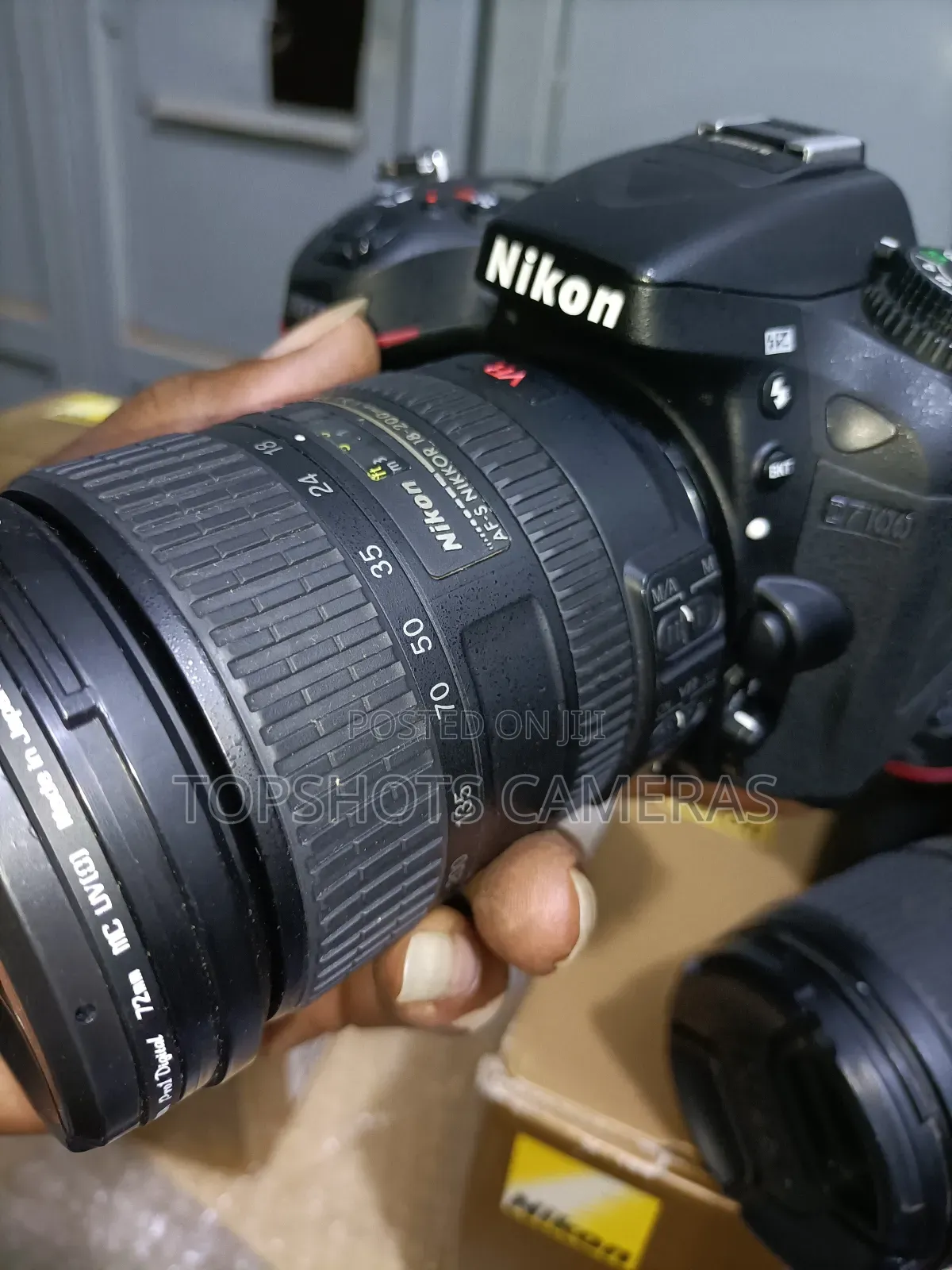 Nikon D7100 With 18-200mm Vr Lens