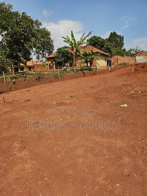 Prime Plots for Sale at Kawotto~Kajjansi Along Entebbe Road.