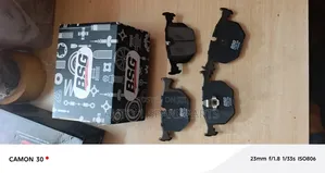 Rear Brake Pads BMW X5, Landrover