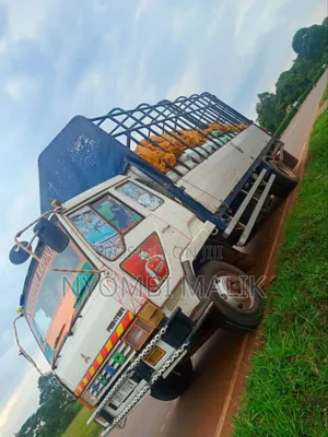 Food Truck Fuso